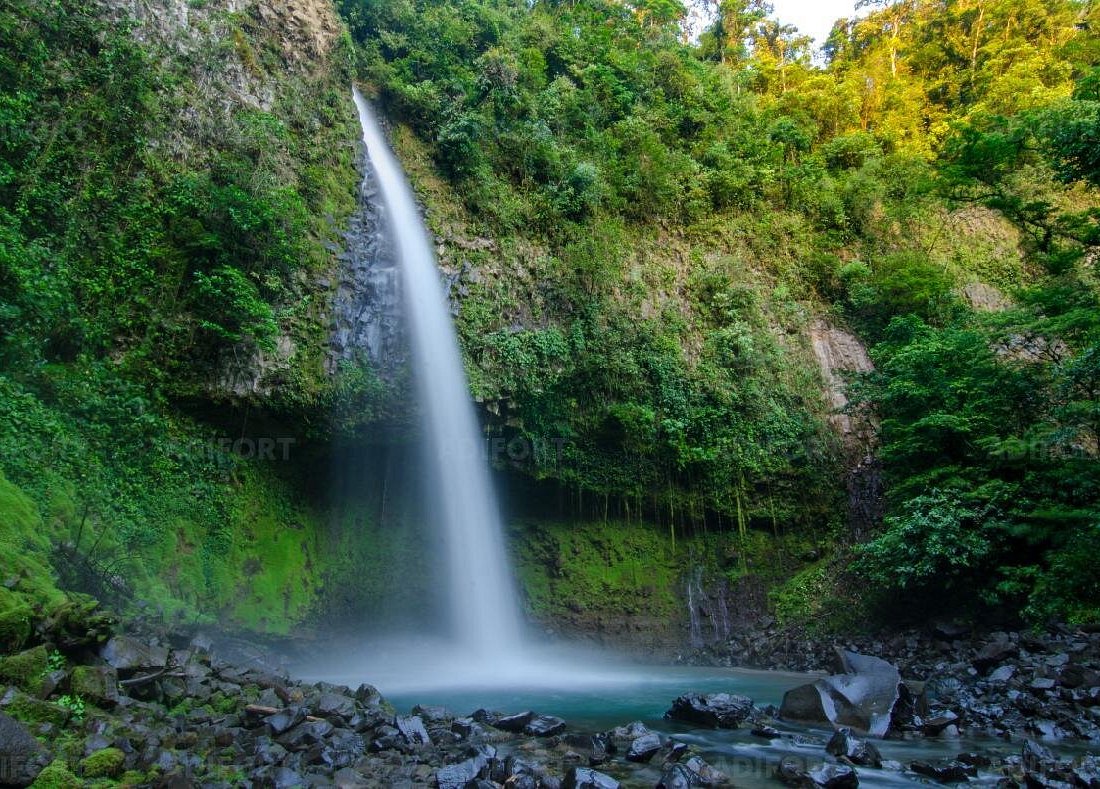 Skip-the-Line La Fortuna Waterfall Admission Ticket