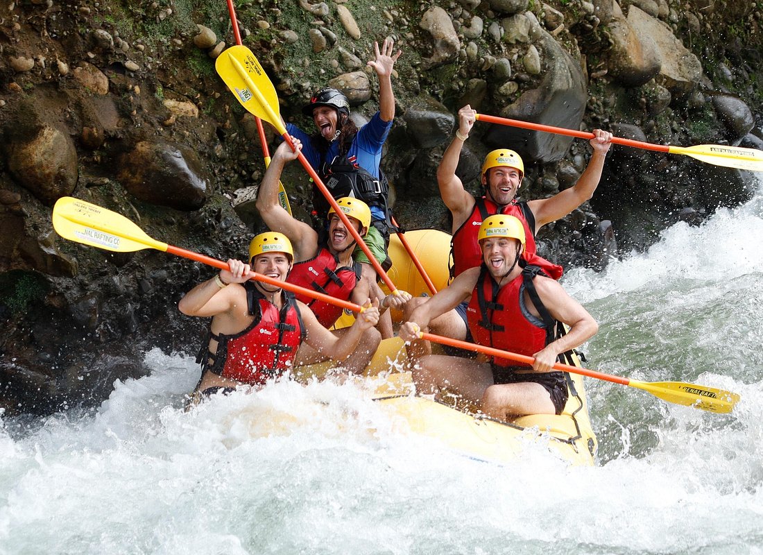 Sarapiquí River White Water Rafting Class III–IV