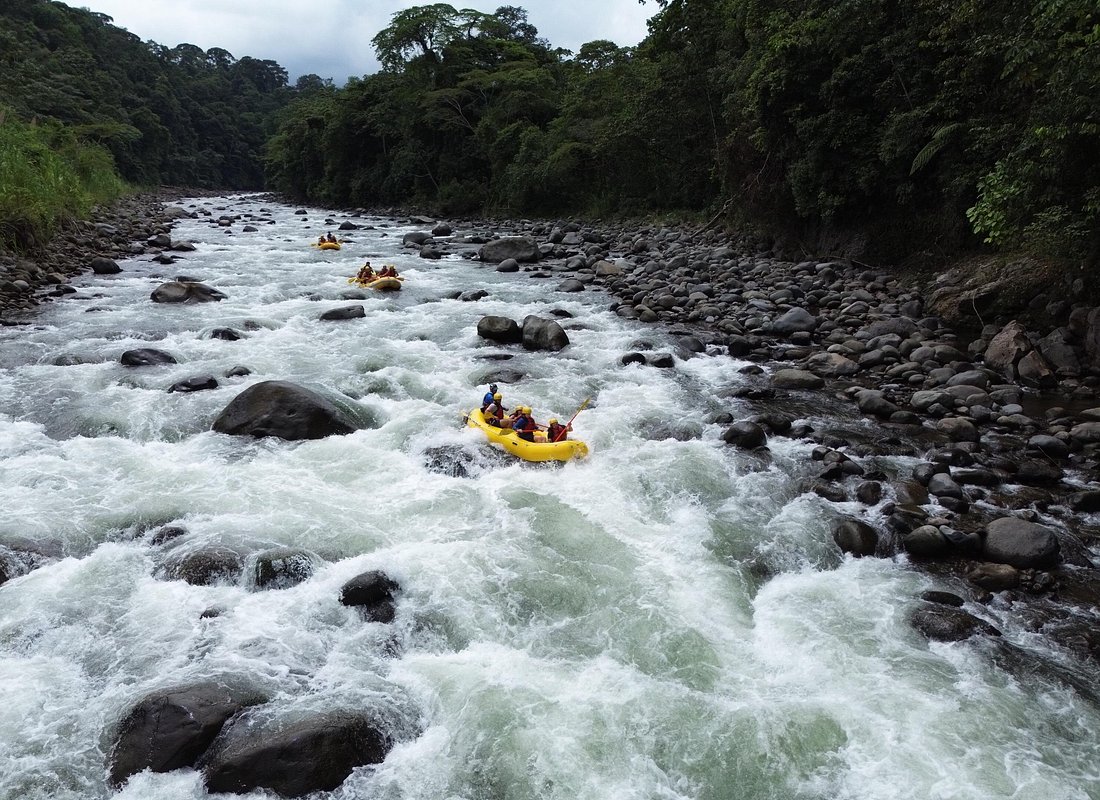 Sarapiquí River White Water Rafting Class III–IV